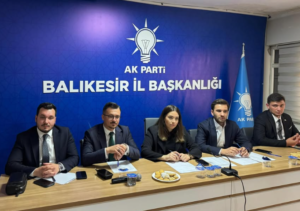 MYK Üyemiz Pırıl Özçelik ve Bölge Koordinatörümüz Zeki Tutlübük ile İlçe Başkanları ve Yürütme Toplantısı